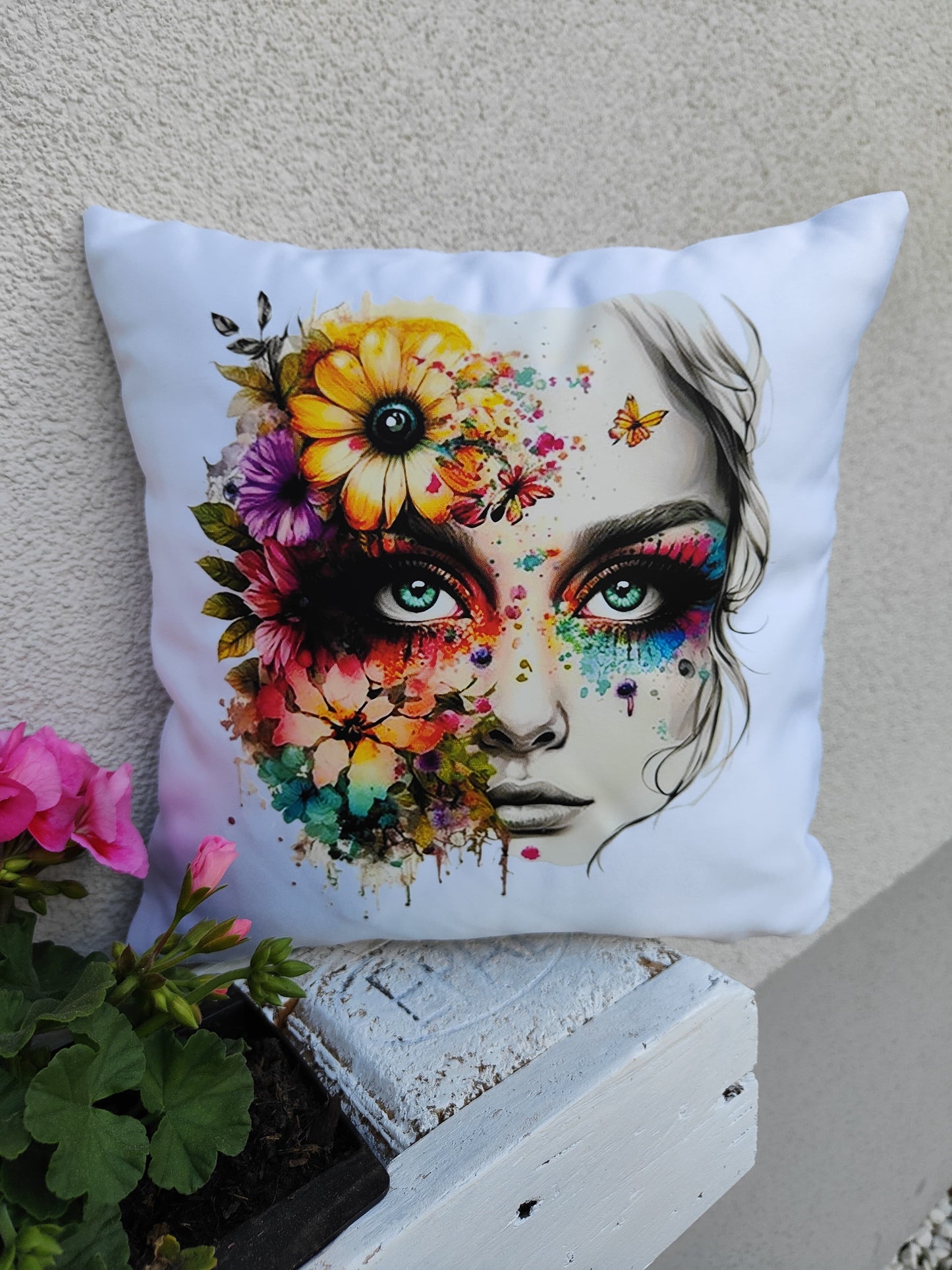 Coussin Tête fleurie