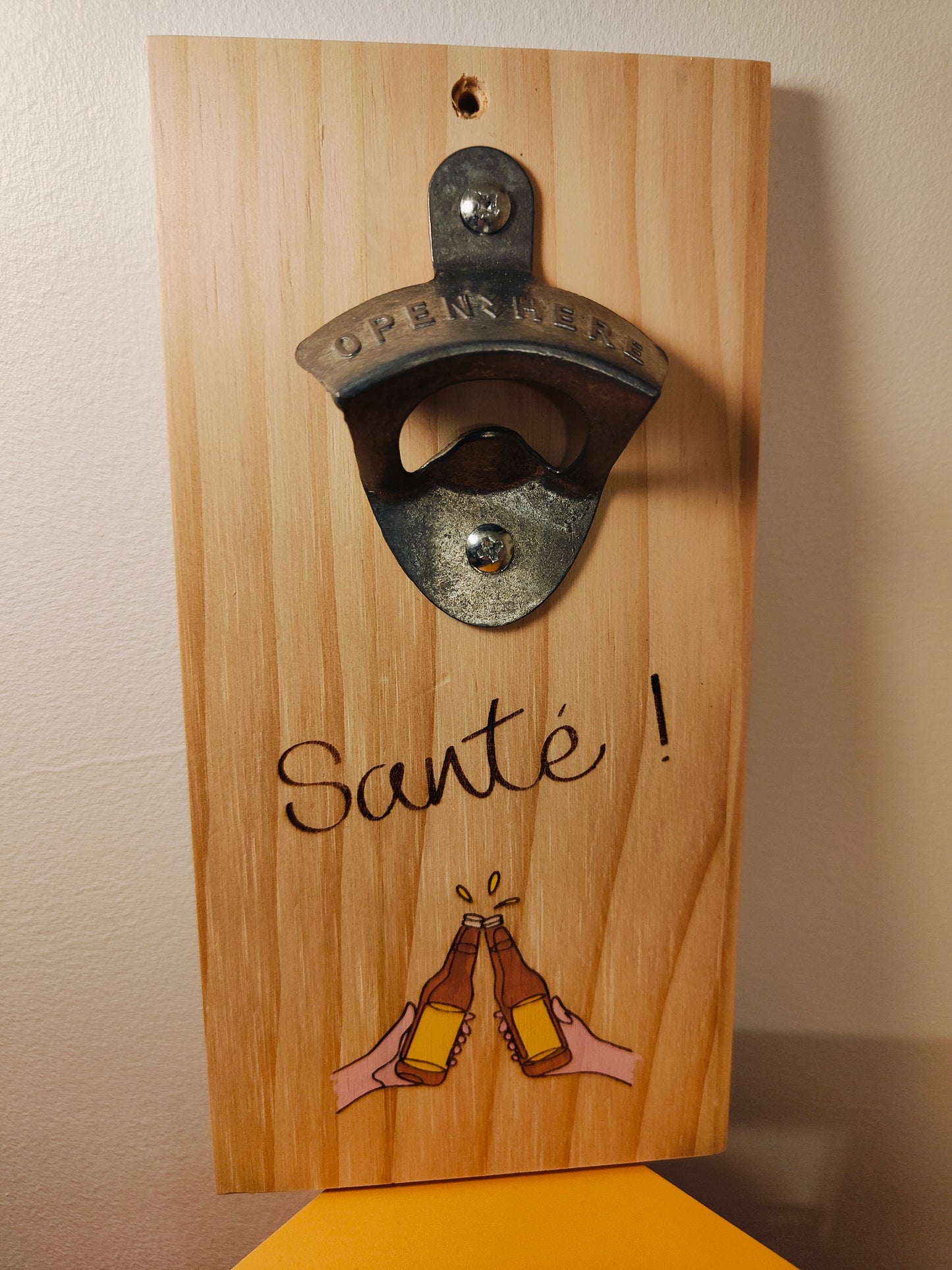 🍻 Décapsuleur mural – pour les vrais amateurs de bière ! 🍻