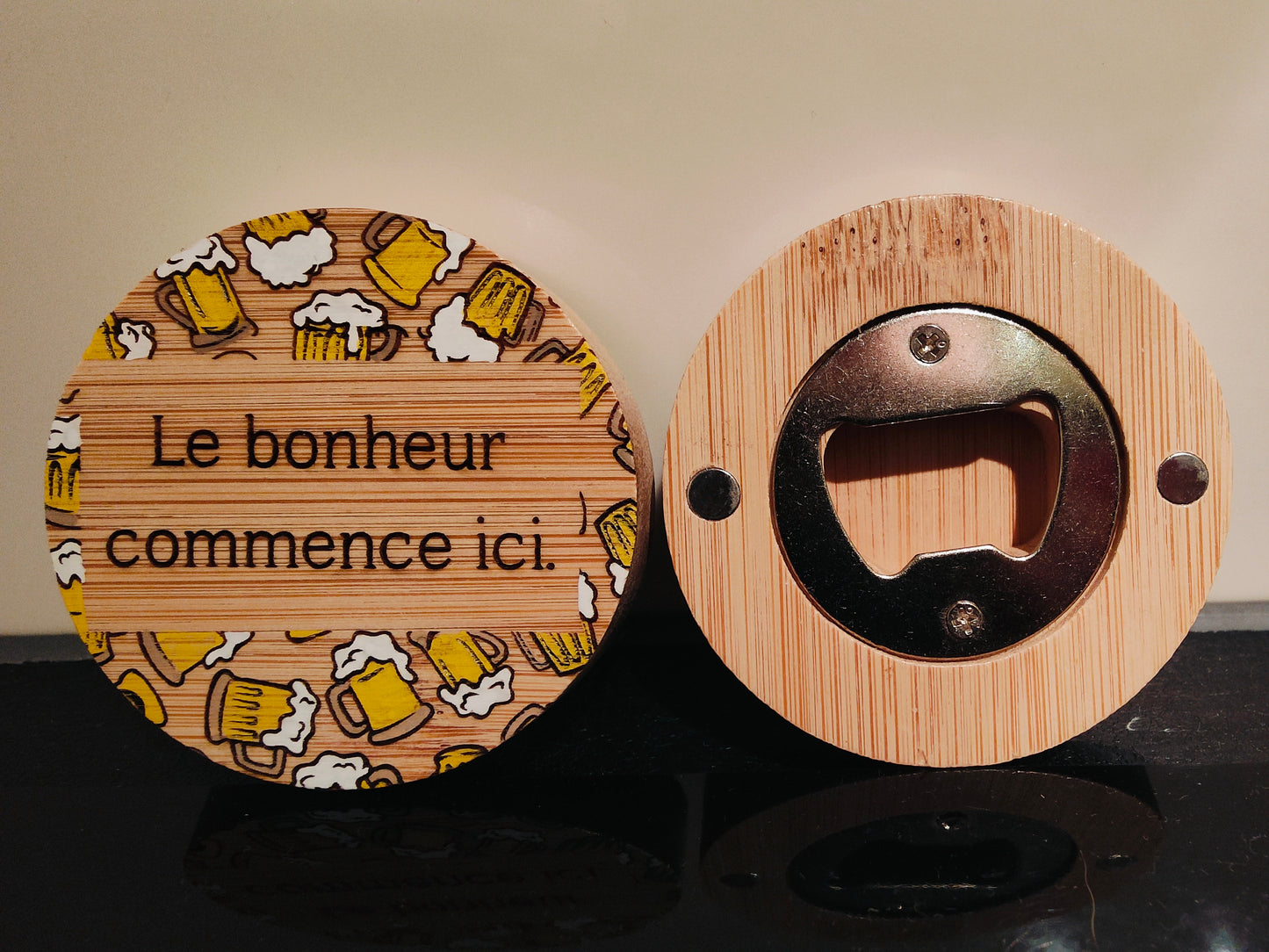 Décapsuleur rond aimanté